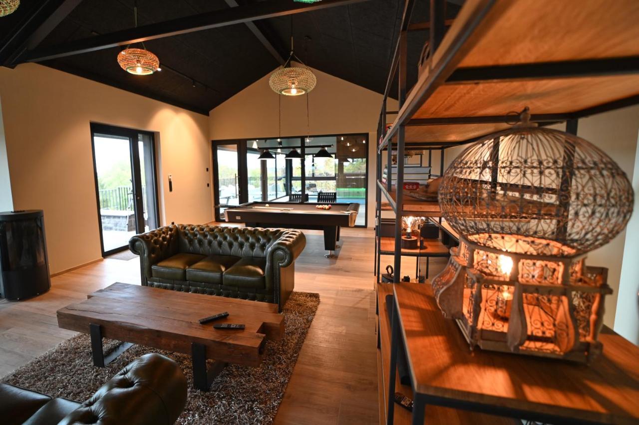 Ard'View Villa ดูร์บี ภายนอก รูปภาพ
